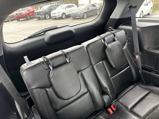 Used 2021 Ford Explorer XLT w/ Equipment Group 202A image 24