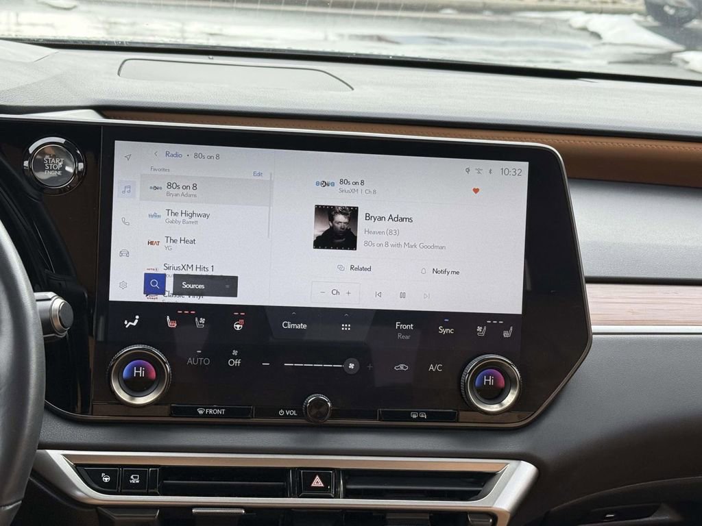 Used 2023 Lexus RX 350 Premium Plus w/ Accessory Package image 10