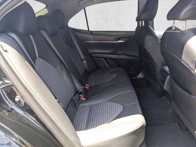 Used 2024 Toyota Camry SE FWD image 18