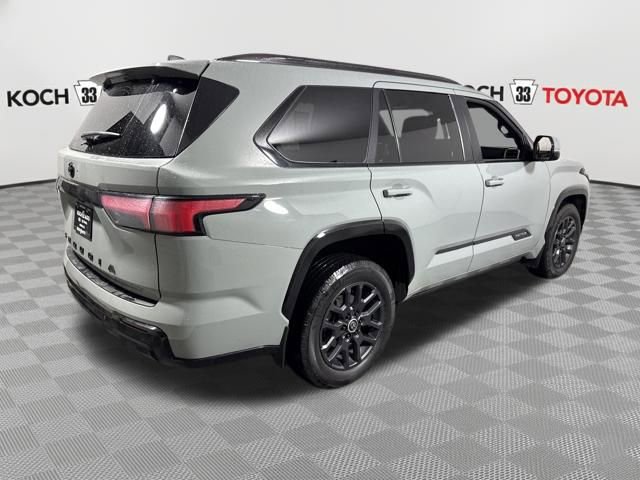 Used 2024 Toyota Sequoia Platinum image 8