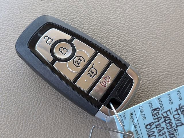 Used 2024 Ford Expedition Limited image 30