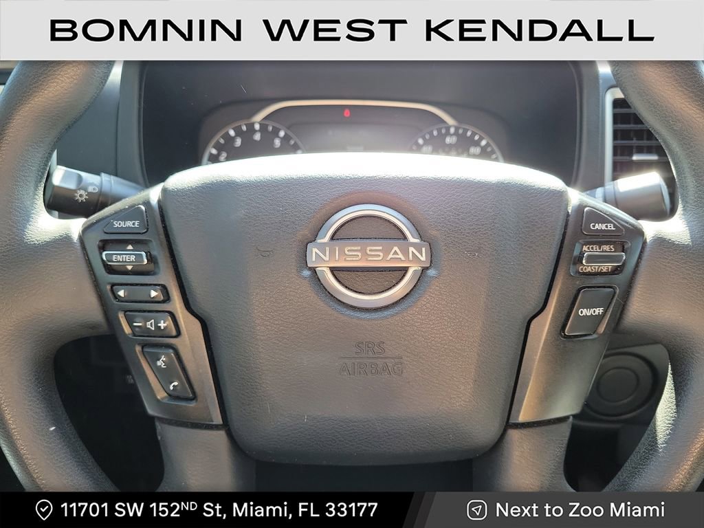 Used 2022 Nissan Frontier SV image 16