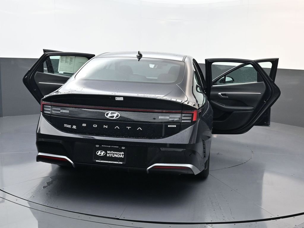 Certified 2025 Hyundai Sonata SEL image 29