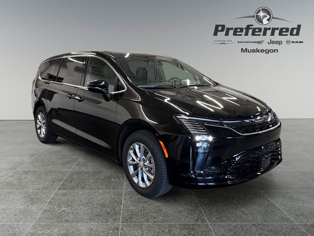 New 2027 Chrysler Pacifica Select AWD/4WD image 1