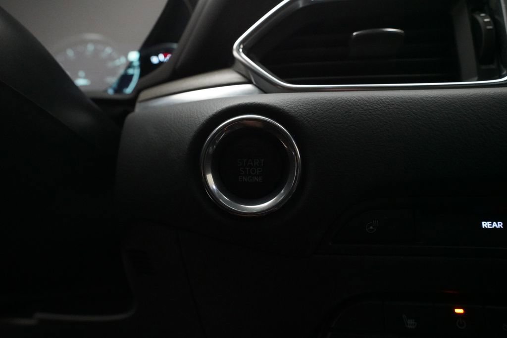 Certified 2025 MAZDA CX-5 Signature AWD/4WD image 31