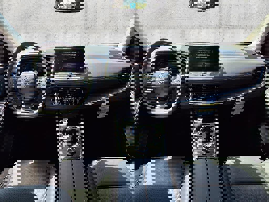 New 2025 Nissan Rogue Platinum w/ Tech Package image 29