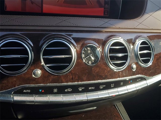 Used 2018 Mercedes-Benz S 560 4MATIC Sedan image 29