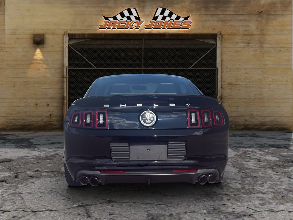 Used 2013 Ford Mustang Shelby GT500 RWD image 7