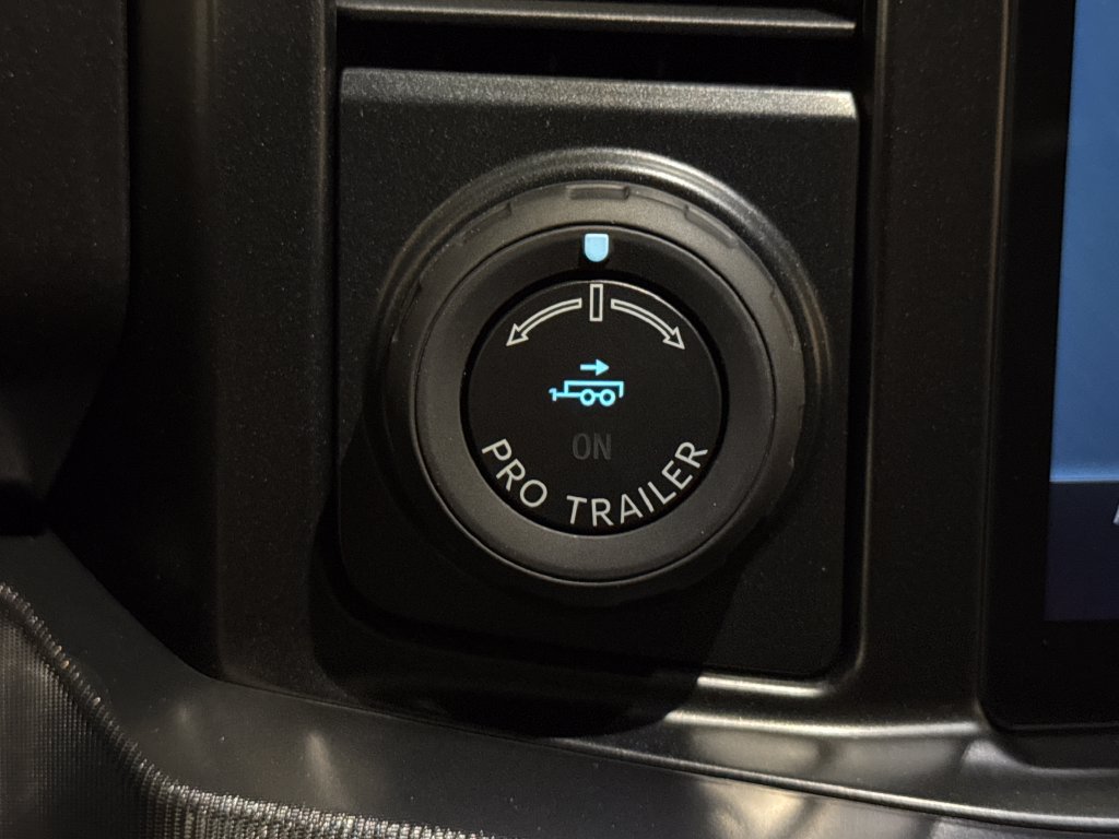 New 2026 Ford F250 Platinum AWD/4WD image 32