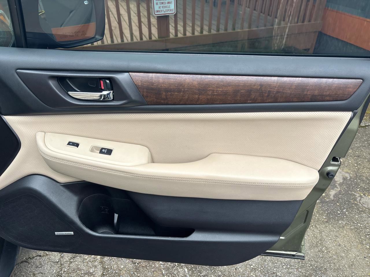 Used 2017 Subaru Outback 2.5i Limited image 35
