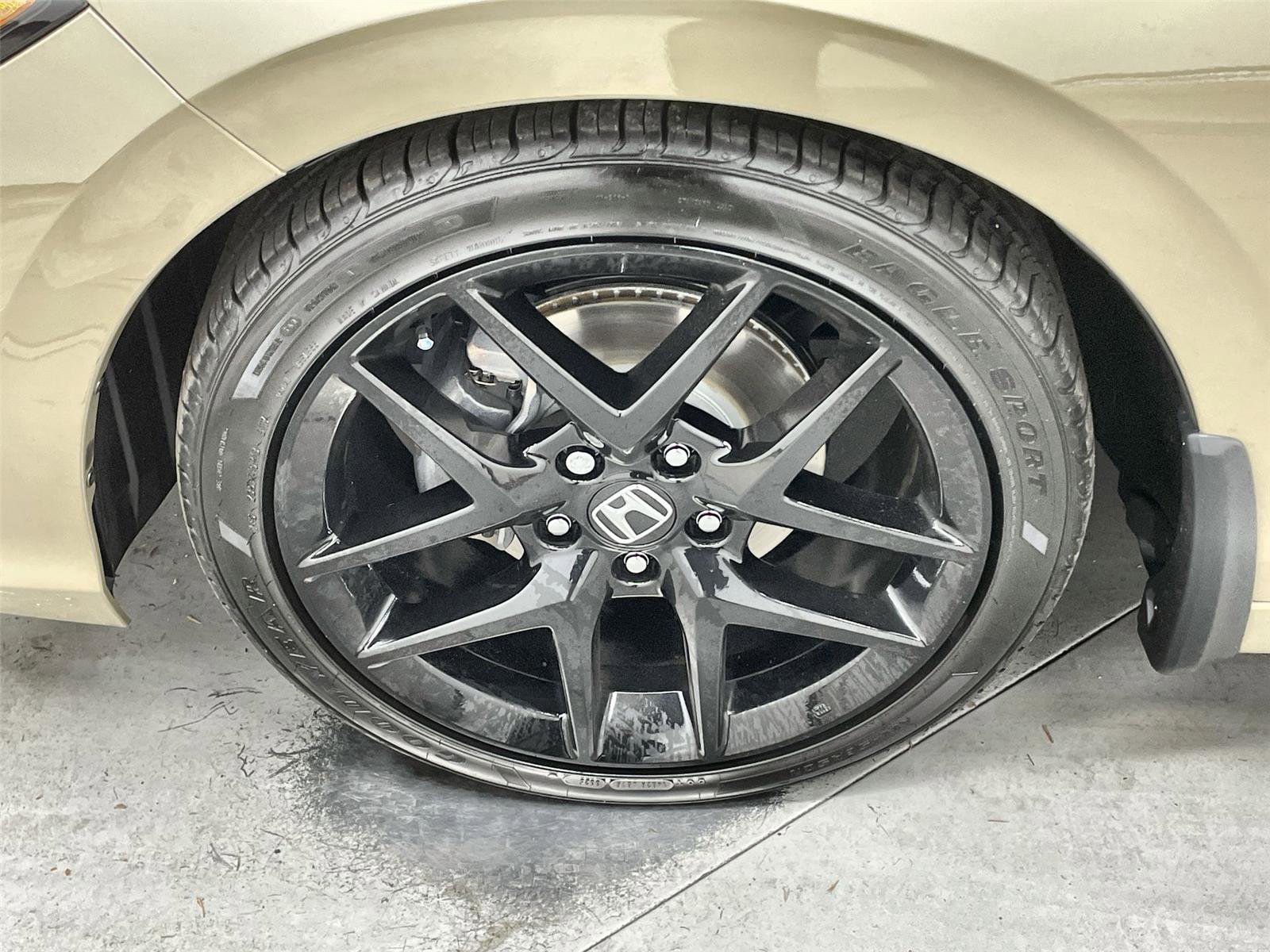 Certified 2025 Honda Civic Sport image 10