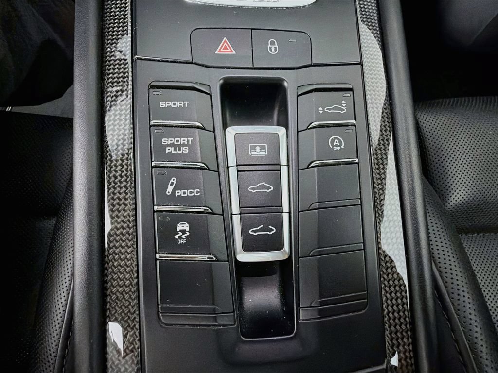 Certified 2016 Porsche 911 Turbo S AWD/4WD image 14
