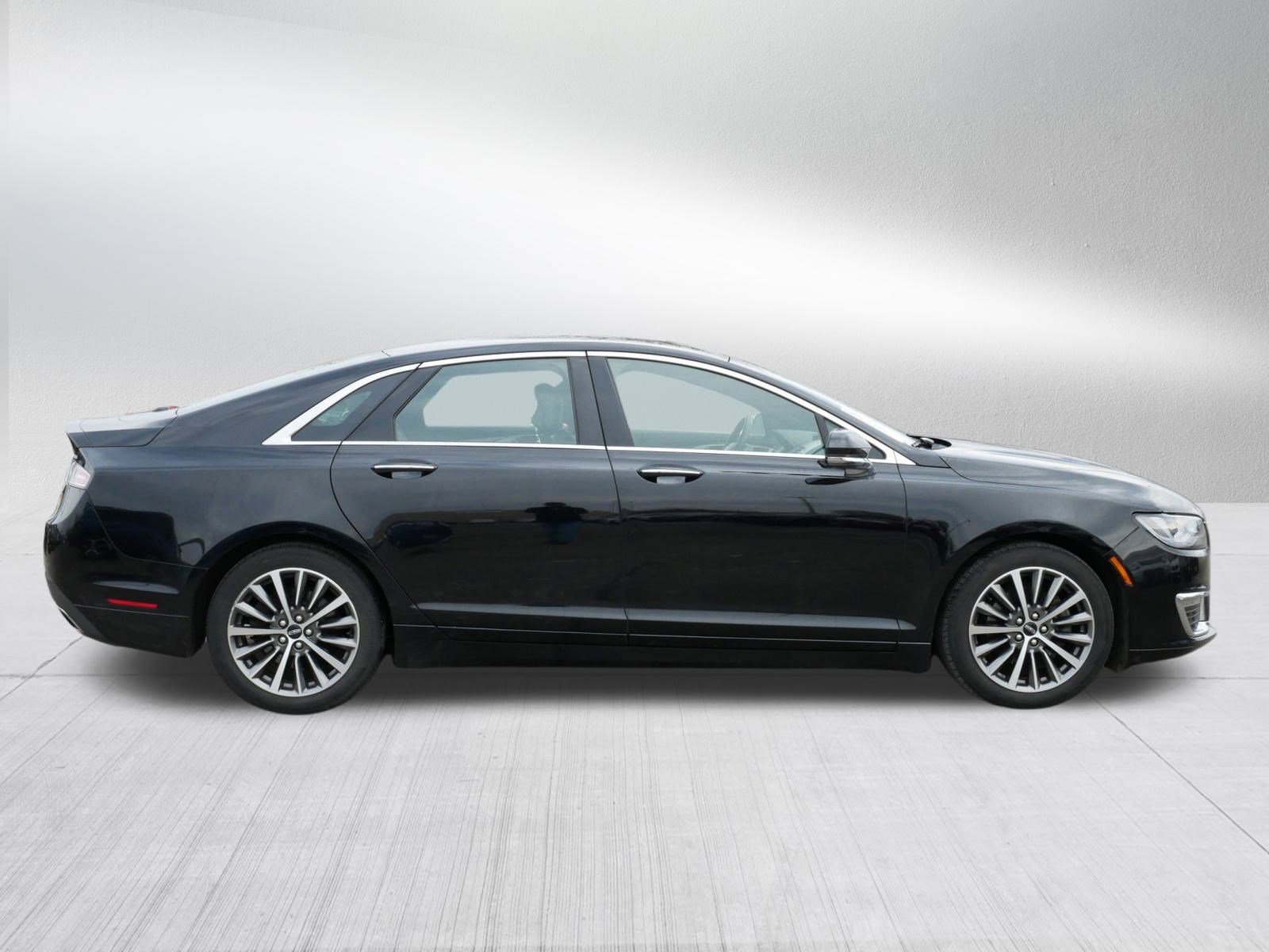 Used 2019 Lincoln MKZ Reserve image 8