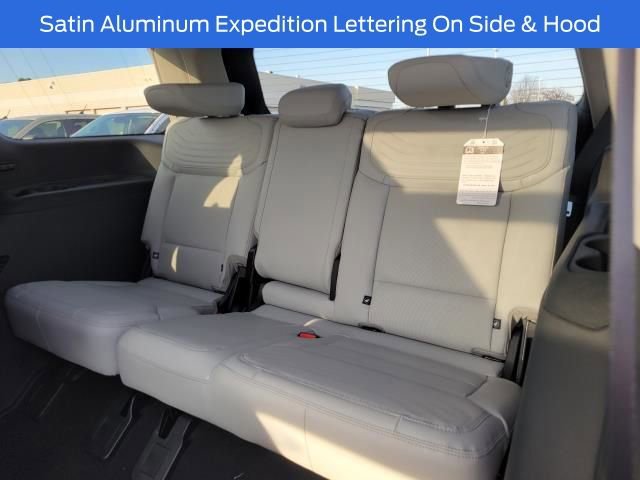 New 2025 Ford Expedition Platinum w/ Platinum Ultimate Package image 27