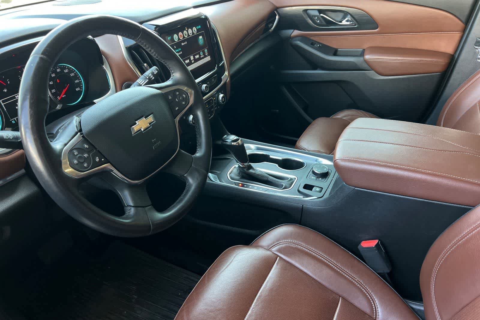 Used 2018 Chevrolet Traverse High Country AWD/4WD image 14