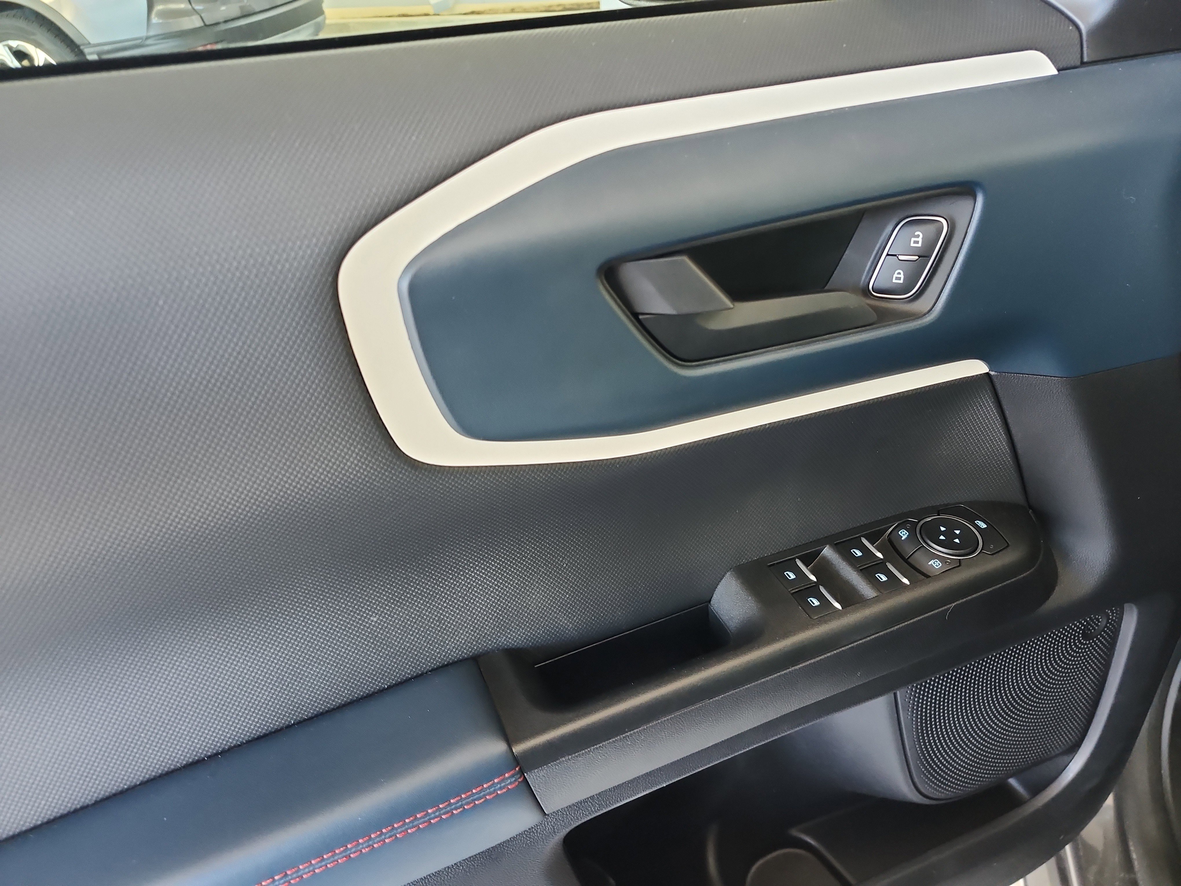 New 2025 Ford Bronco Sport Heritage image 16