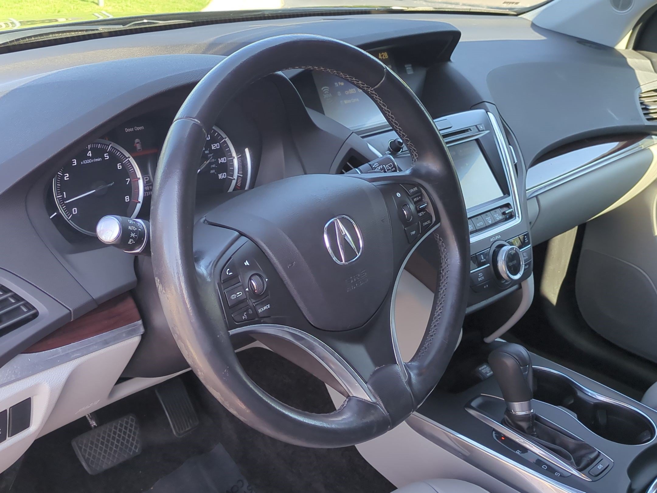 Used 2014 Acura MDX w/ Technology Package AWD/4WD image 18