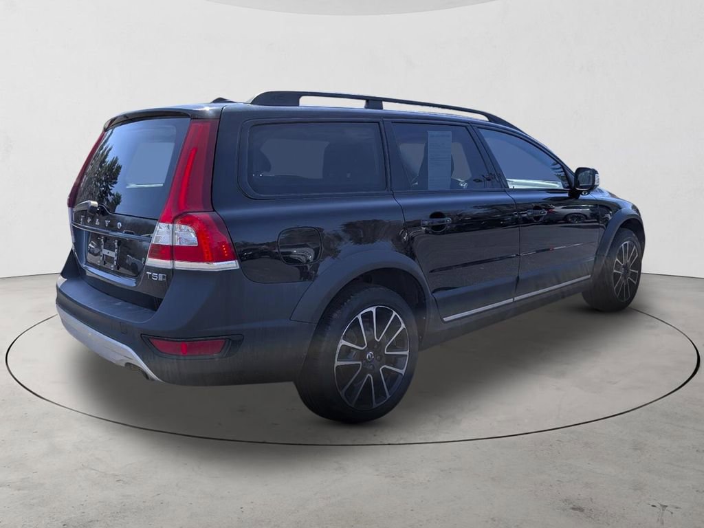 Used 2016 Volvo XC70 T5 Premier w/ Proximity Package AWD/4WD image 5