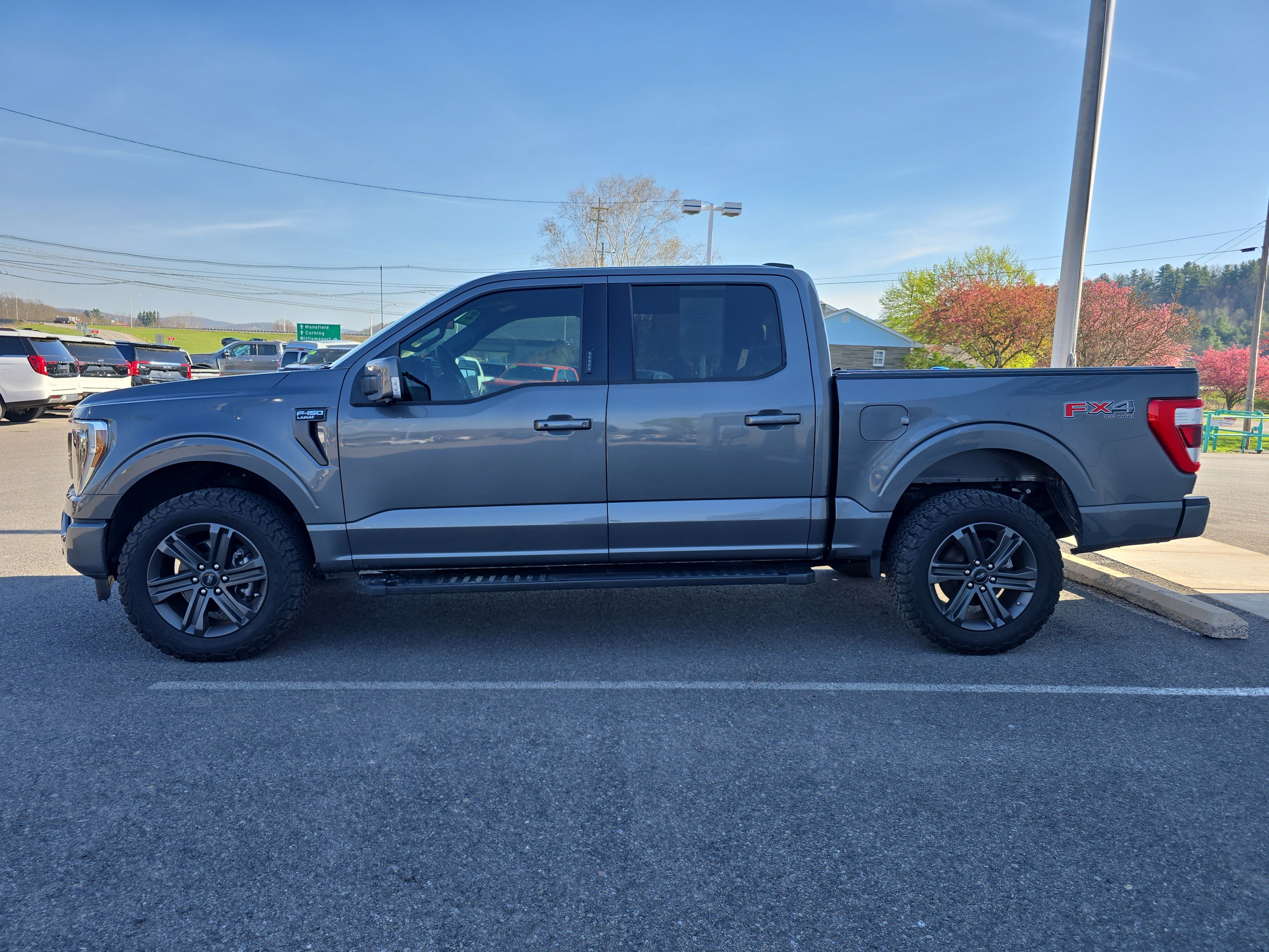 Used 2023 Ford F150 Lariat w/ Equipment Group 502A High AWD/4WD image 7