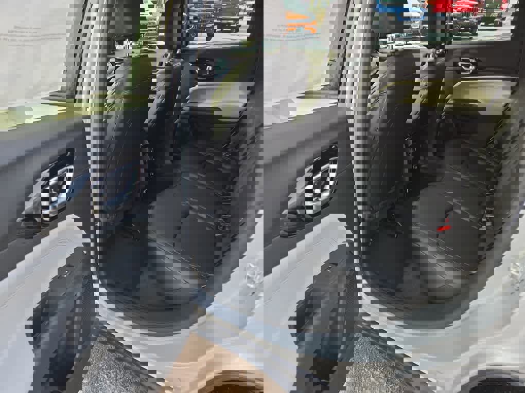 New 2026 Jeep Compass Limited image 12