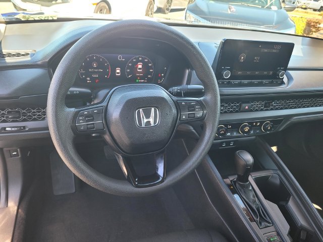 Certified 2025 Honda Accord LX image 9