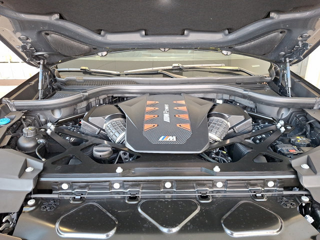 Used 2026 BMW X5 M Competition w/ Executive Package image 33