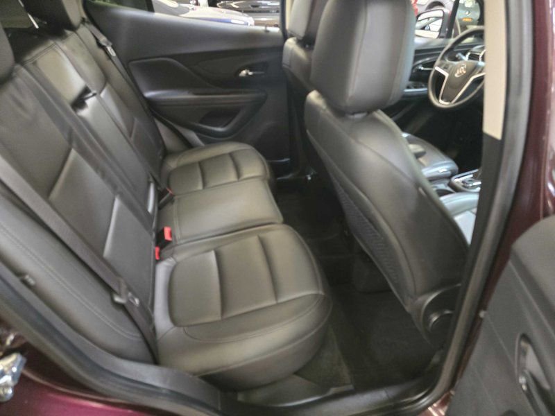 Used 2018 Buick Encore Essence w/ Experience Buick Package AWD/4WD image 7