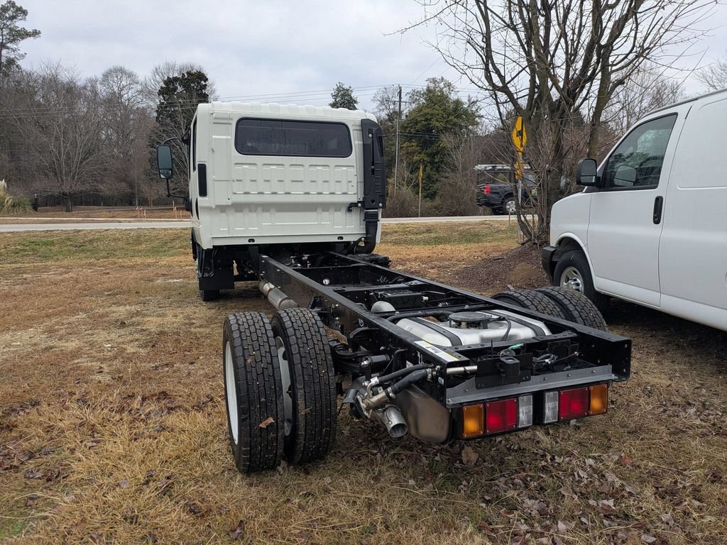 New 2026 Chevrolet Low Cab Forward RWD image 4