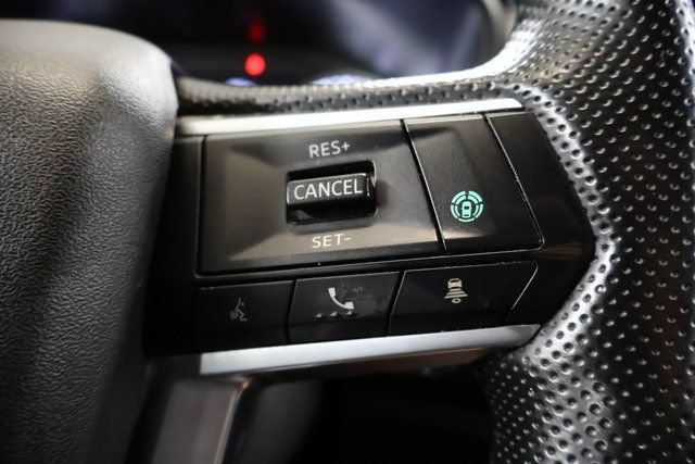 Used 2024 Mitsubishi Outlander SE AWD/4WD image 18