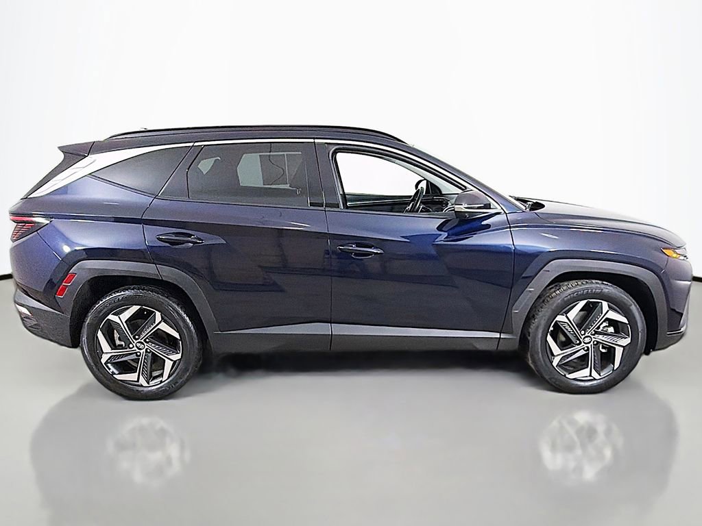 Used 2023 Hyundai Tucson Limited w/ Cargo Package AWD/4WD image 14