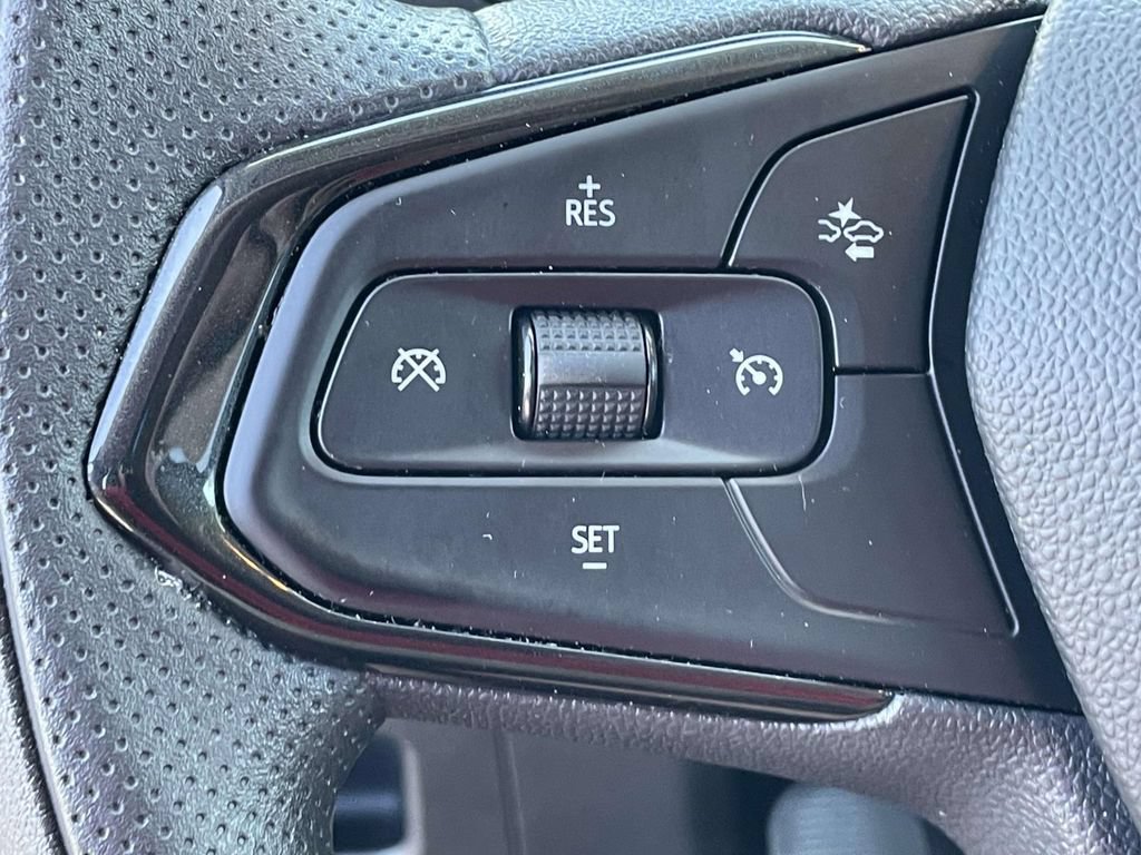 Used 2023 Chevrolet TrailBlazer LT w/ Convenience Package FWD image 28