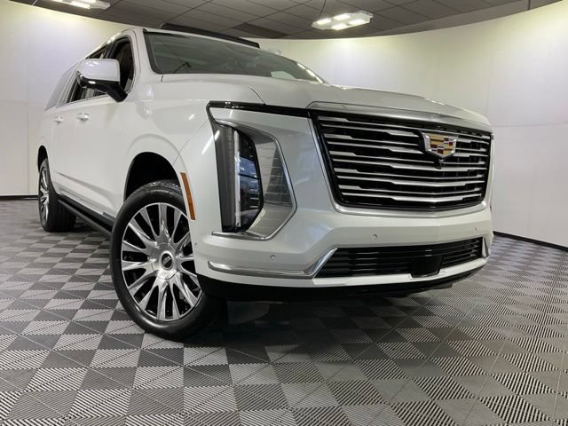 Certified 2025 Cadillac Escalade ESV Premium Luxury Platinum AWD/4WD image 43