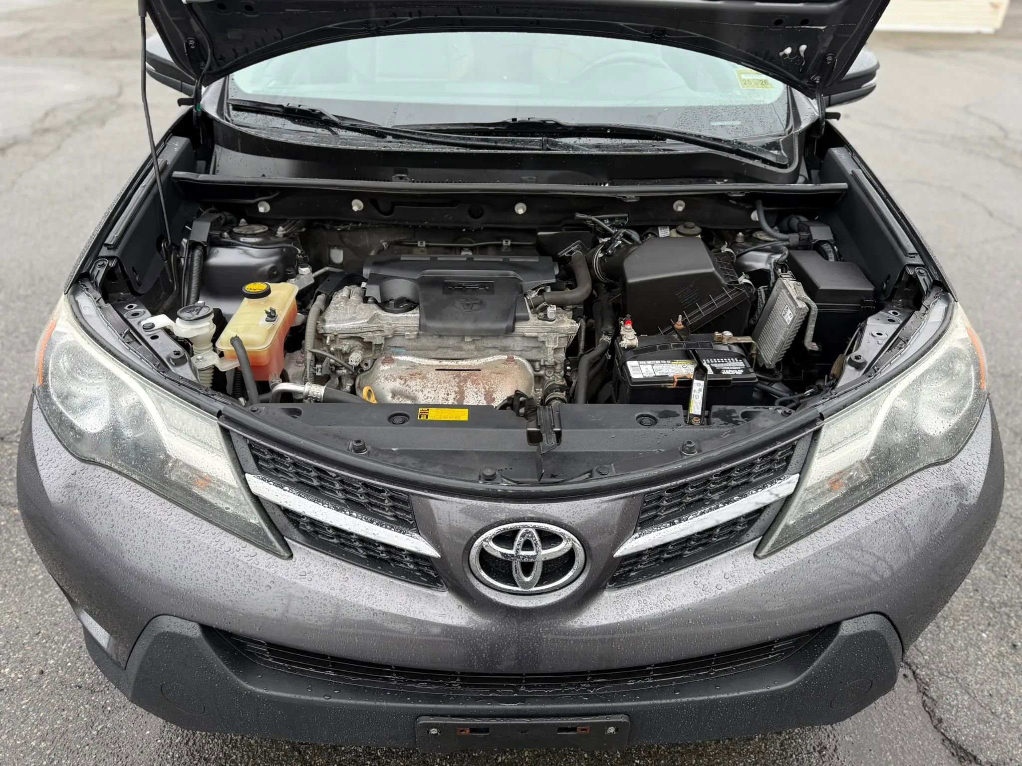 Used 2015 Toyota RAV4 Limited image 12