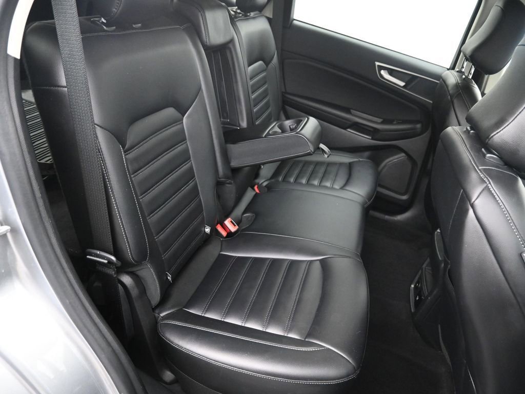 Used 2022 Ford Edge SEL w/ Convenience Package image 28