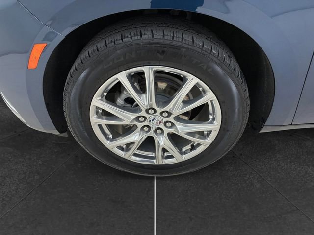 Used 2023 Buick Enclave Essence w/ Experience Buick Package image 9