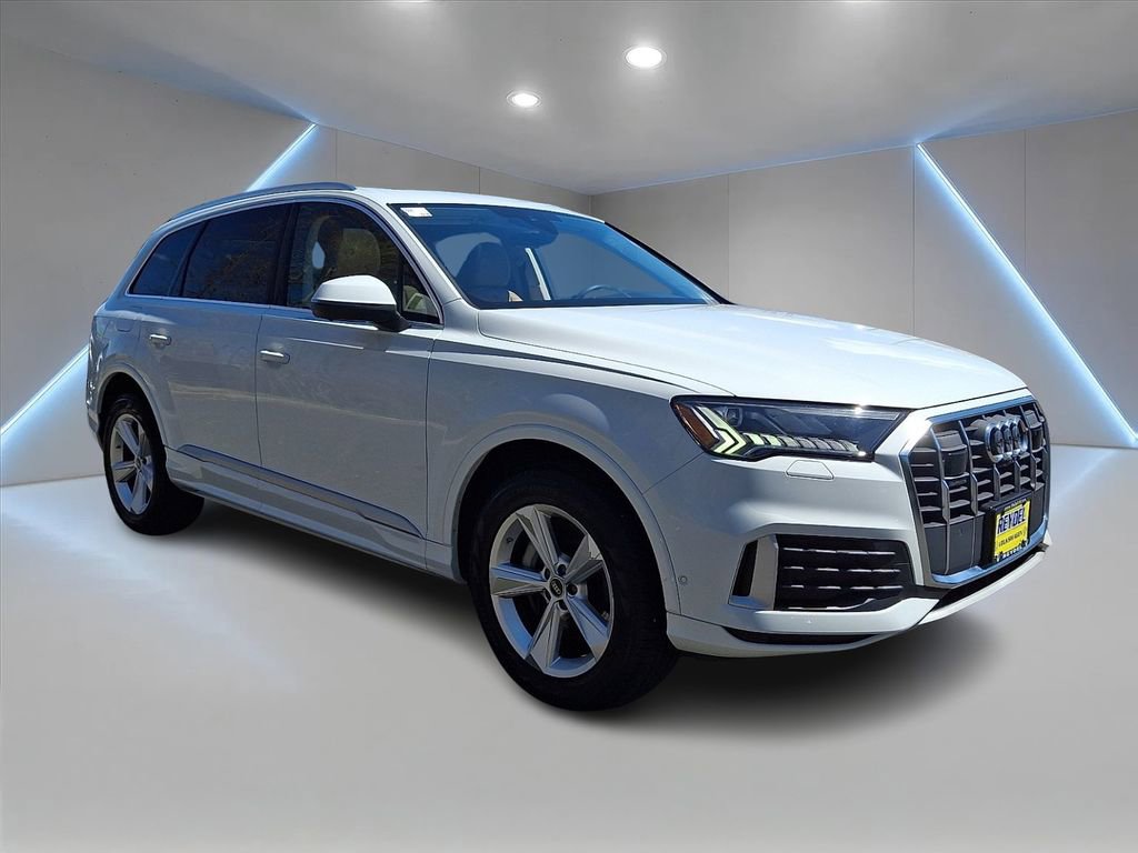 Used 2023 Audi Q7 2.0T Premium Plus w/ Premium Plus Package image 3