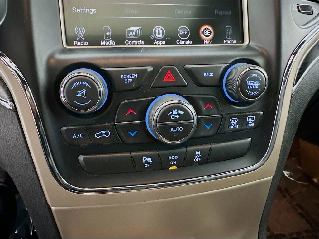 Used 2014 Jeep Grand Cherokee Limited w/ Trailer Tow Group IV image 18