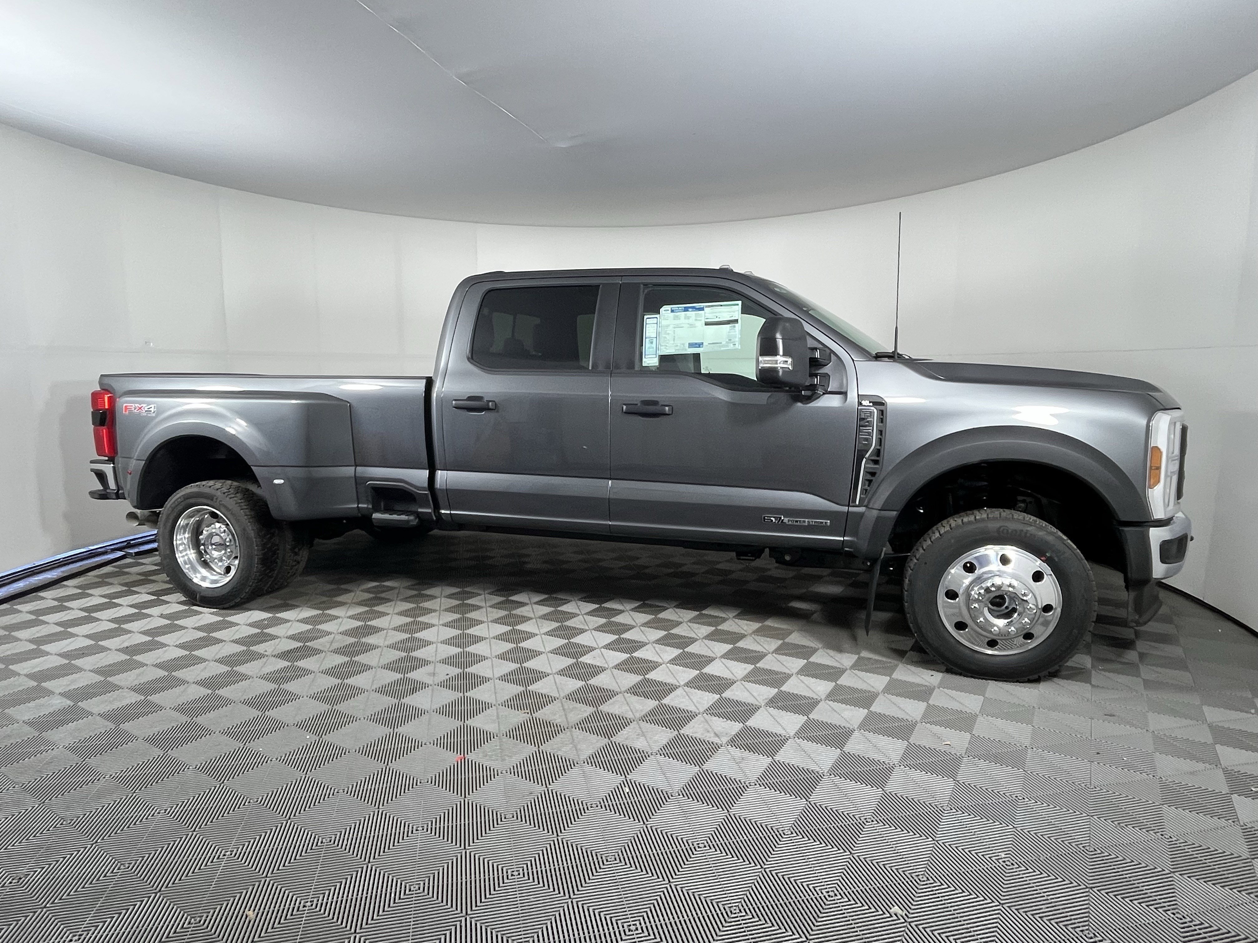 New 2026 Ford F450 XL w/ 360-Degree Camera Package image 6