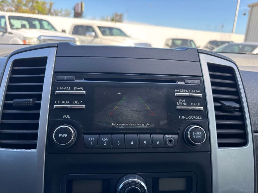 Used 2014 Nissan Frontier SV w/ SV Value Truck Package RWD image 22