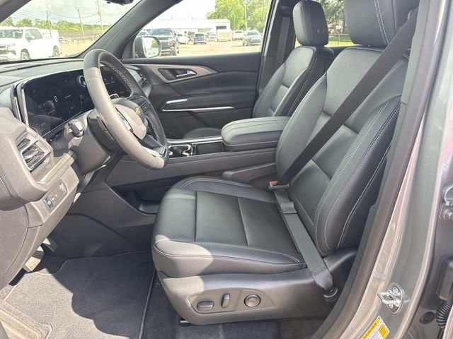 New 2026 Chevrolet Traverse LT w/ Driver Confidence Package FWD image 35