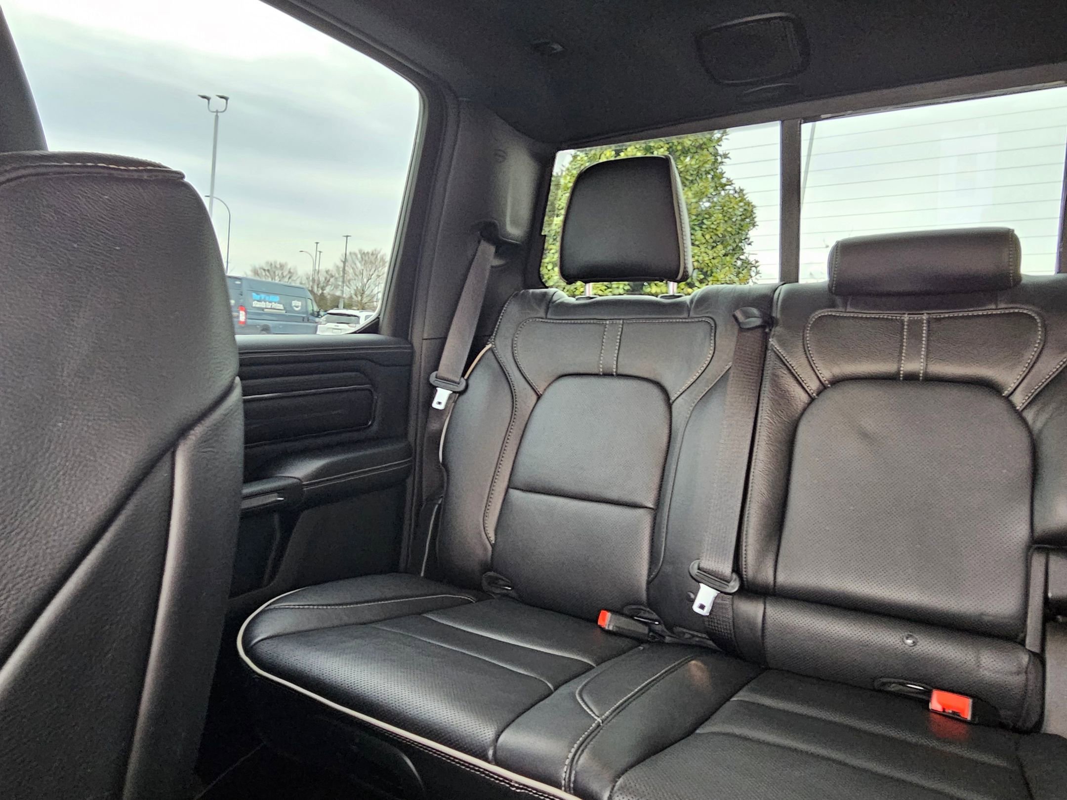 Used 2024 RAM 1500 Limited image 24