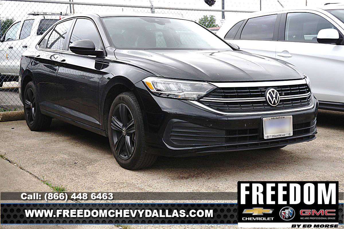 Used 2024 Volkswagen Jetta SE