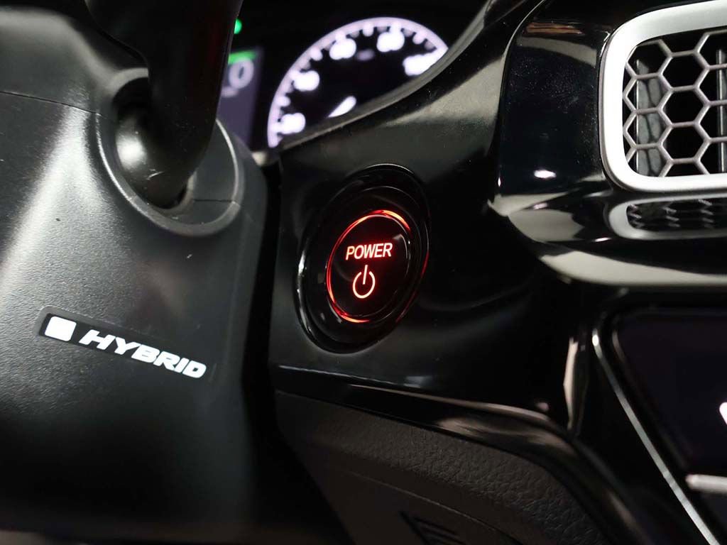 Used 2025 Honda Civic Sport image 40