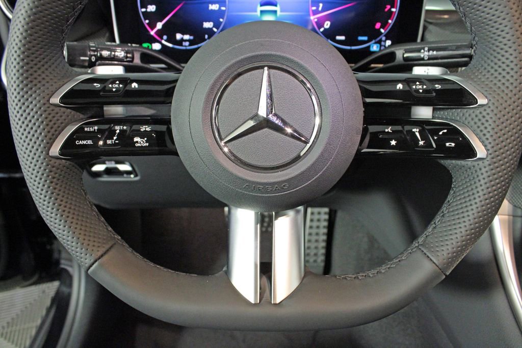 Certified 2025 Mercedes-Benz GLC 300 4MATIC image 17