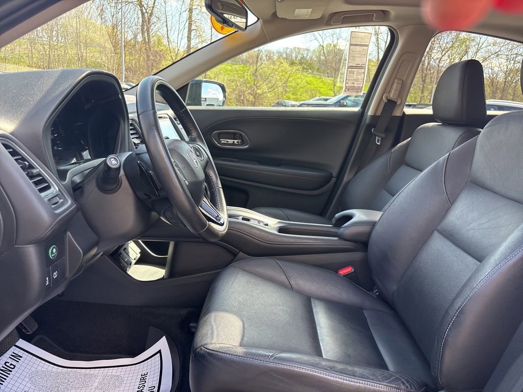 Used 2018 Honda HR-V EX-L image 9