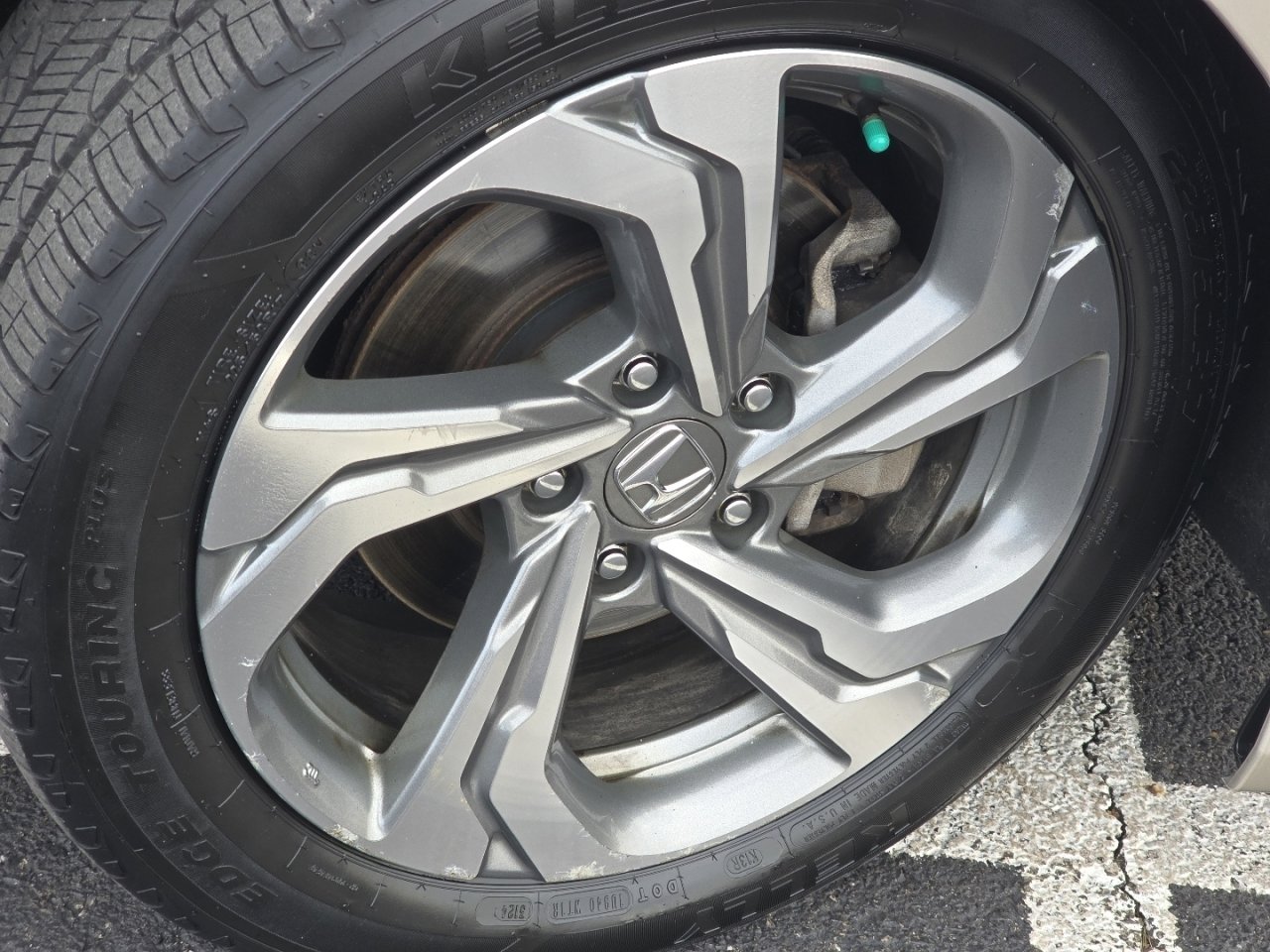 Certified 2018 Honda Accord EX-L image 11