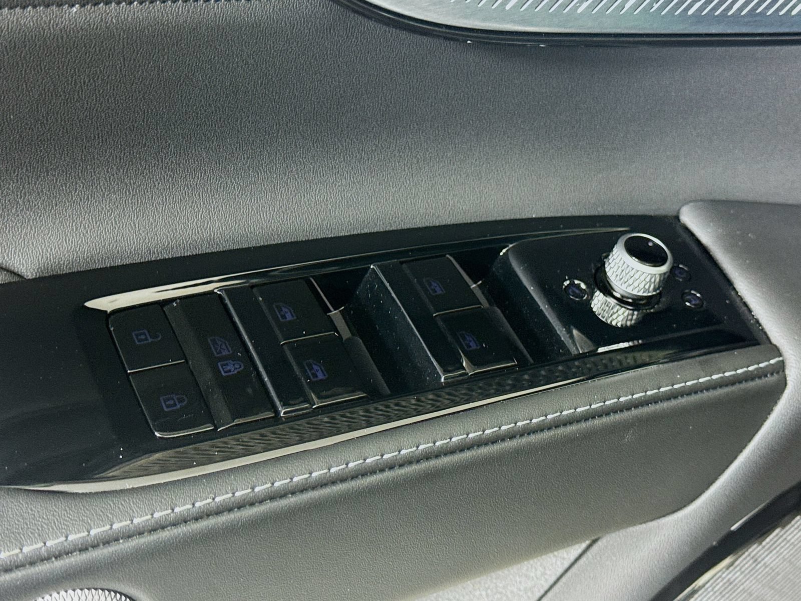 New 2025 Maserati Grecale GT AWD/4WD image 17