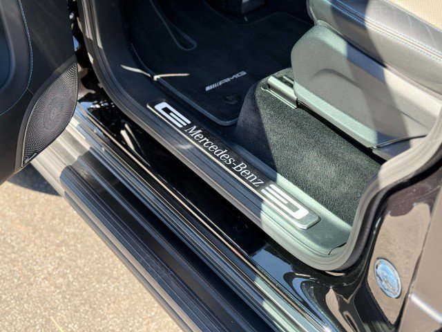 Used 2025 Mercedes-Benz G 580 w/ EQ Technology image 16