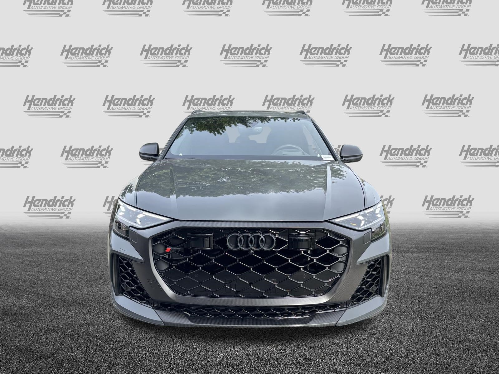 Certified 2026 Audi RS Q8 performance AWD/4WD image 3