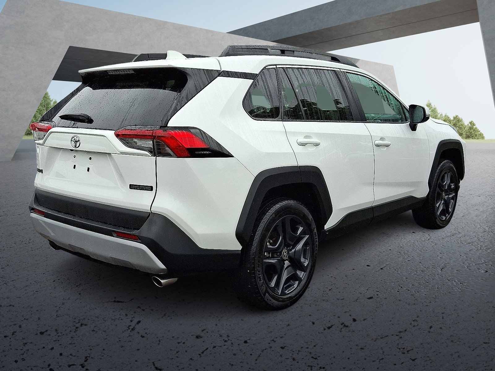 Used 2024 Toyota RAV4 Adventure image 6